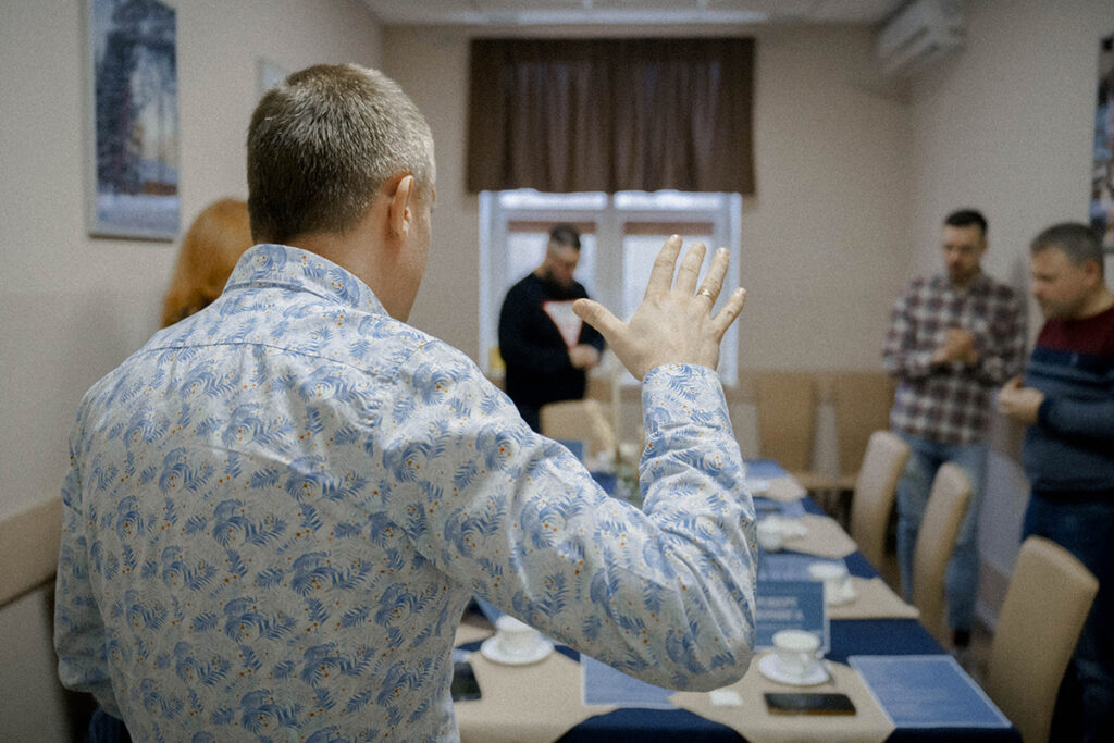 Как стать членом клуба