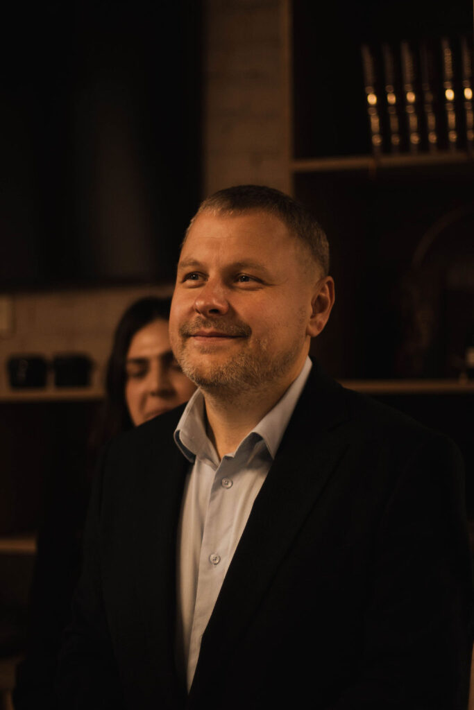 Зустріч <br> 18.04.2026